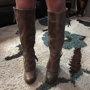 Taupe brown boots